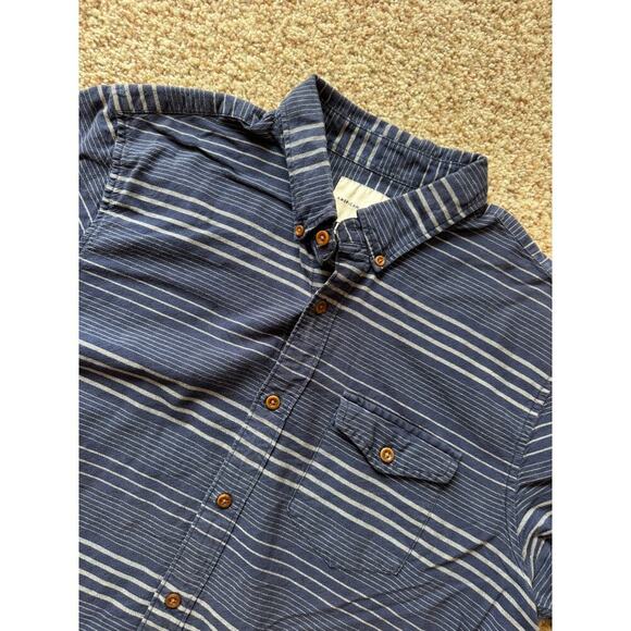 AMERICAN EAGLE short sleeve button up collared shirt; size L; 100% cotton, Blue - Picture 6 of 6